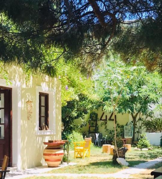 Aparthotel Giannakis Filoxenia Filótion Exteriér fotografie